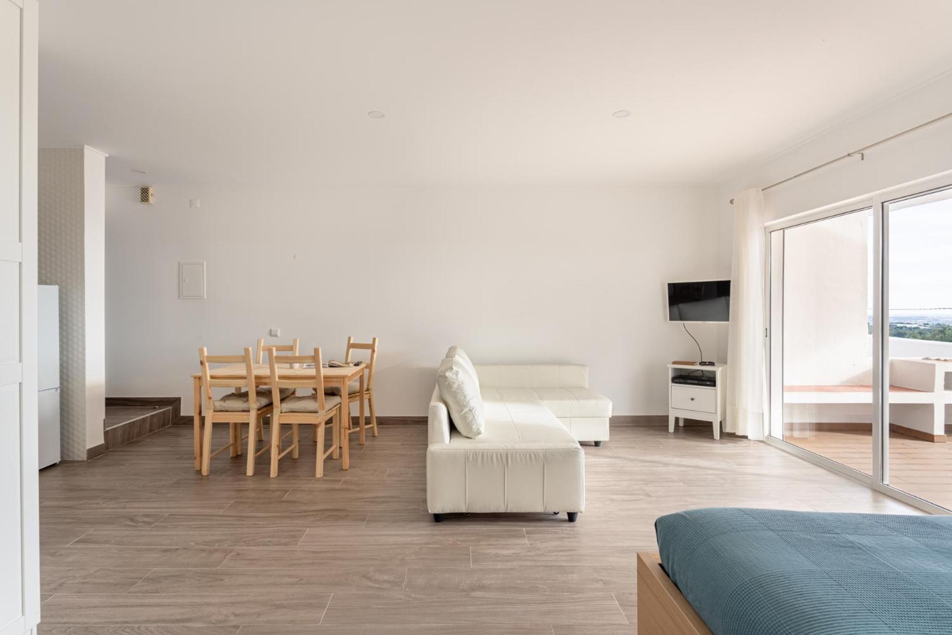 Estudio 24 Em Santa Barbara De Nexe - Faro Colmeal  Exterior foto